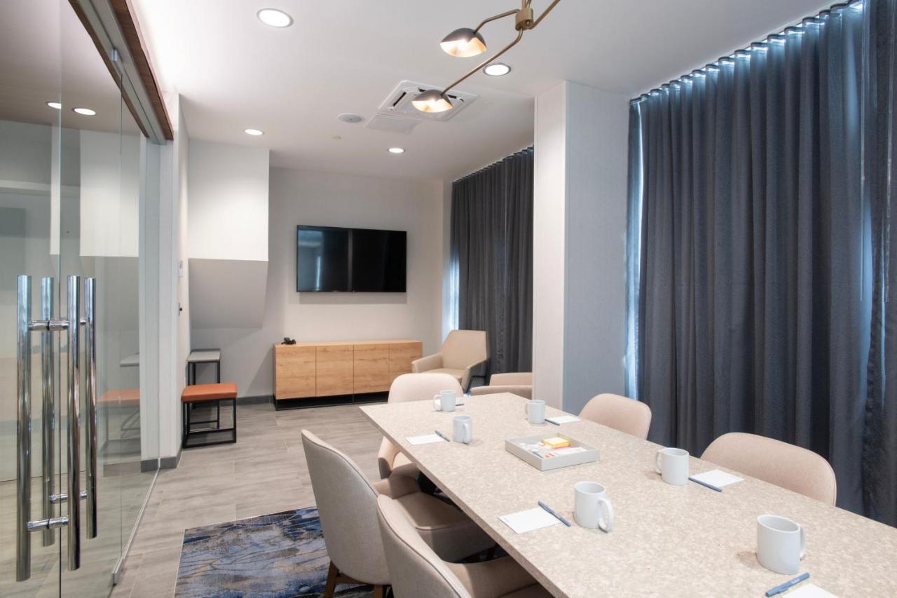 Fairfield By Marriott Inn & Suites Newport Cincinnati Bagian luar foto
