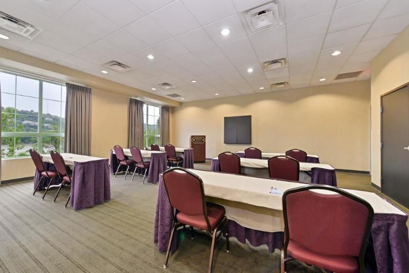 Fairfield By Marriott Inn & Suites Newport Cincinnati Bagian luar foto